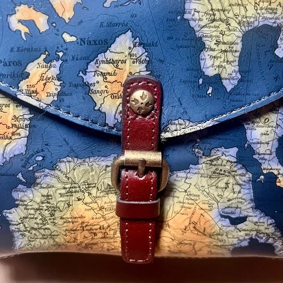 Patricia Nash Avellino Crossbody Leather Bag Front Pocket Greek Map NWT - Picture 2 of 8